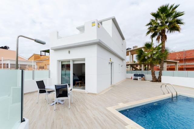 Chalet/Villa for Sale in Torrevieja
