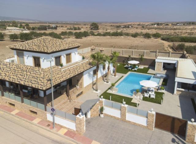 Chalet/Villa for sale in Avileses